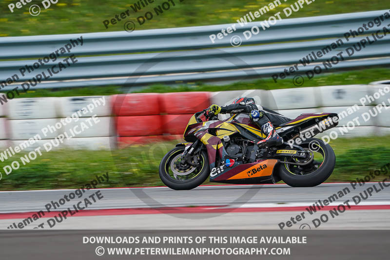 motorbikes;no limits;peter wileman photography;portimao;portugal;trackday digital images